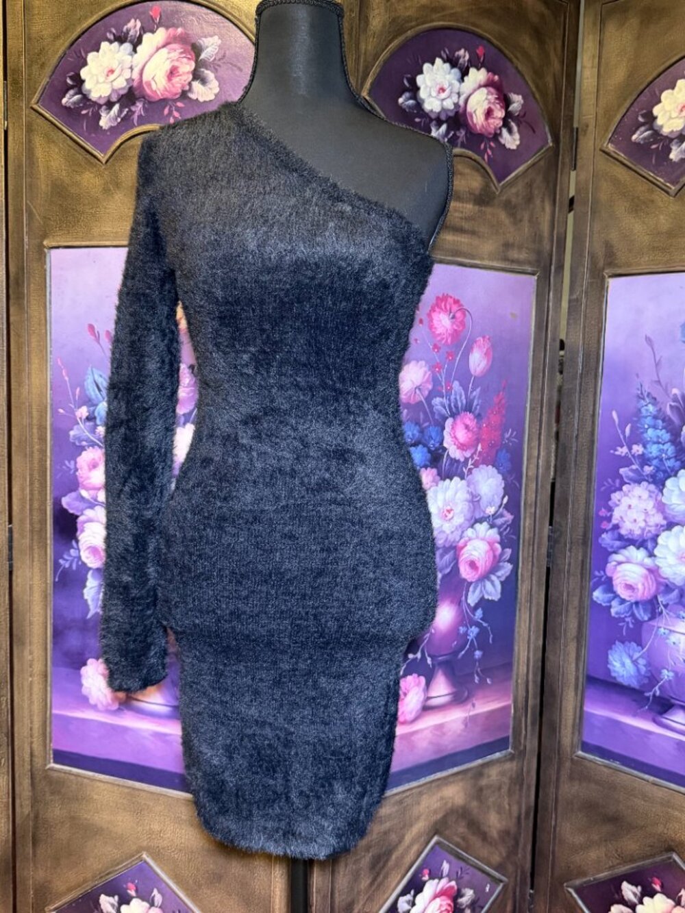 Hot & Delicious Black Fuzzy One Shoulder Bodycon Dress Size M NWT